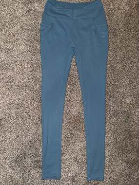 Gymshark Women's Size S Blue Ruched Scrunch Leggings